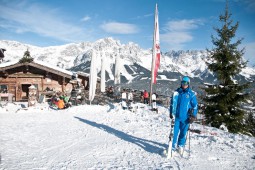 TOP-Skilehrer vor der Rübezahl-Alm